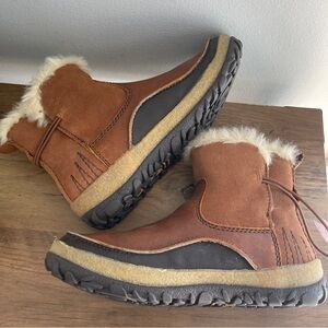 Merrell Brown leather/ Fur Boots winter